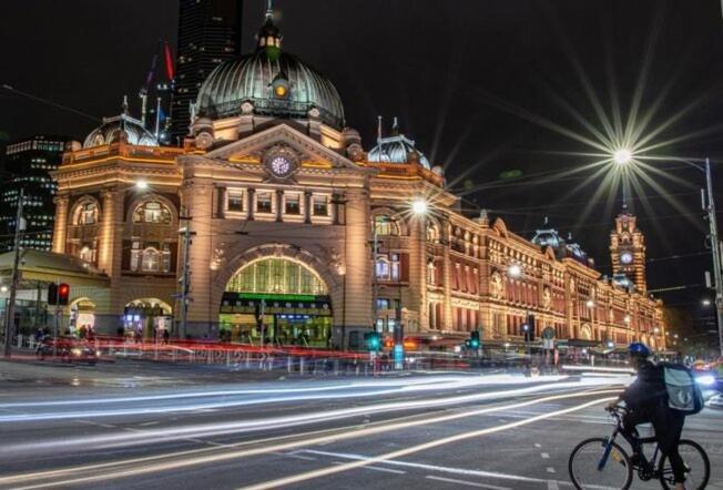 מלבורן Homestay - Yarra River Boulevard - Private Room מראה חיצוני תמונה