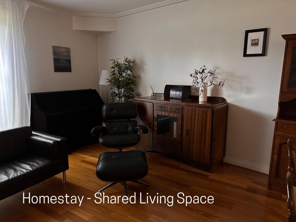 מלבורן Homestay - Yarra River Boulevard - Private Room מראה חיצוני תמונה